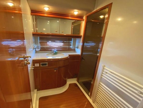 Sunseeker Manhattan 80 | Felicity