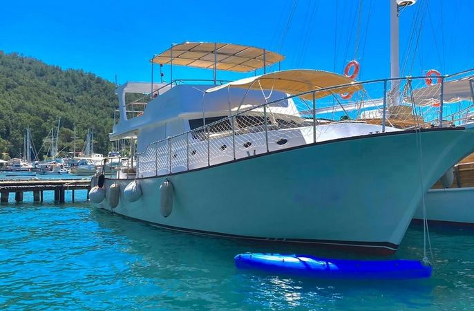 Custom Built 53 | Dynasty