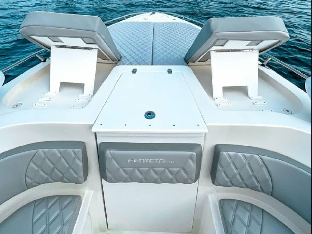 Bravo 380 | Fenicia