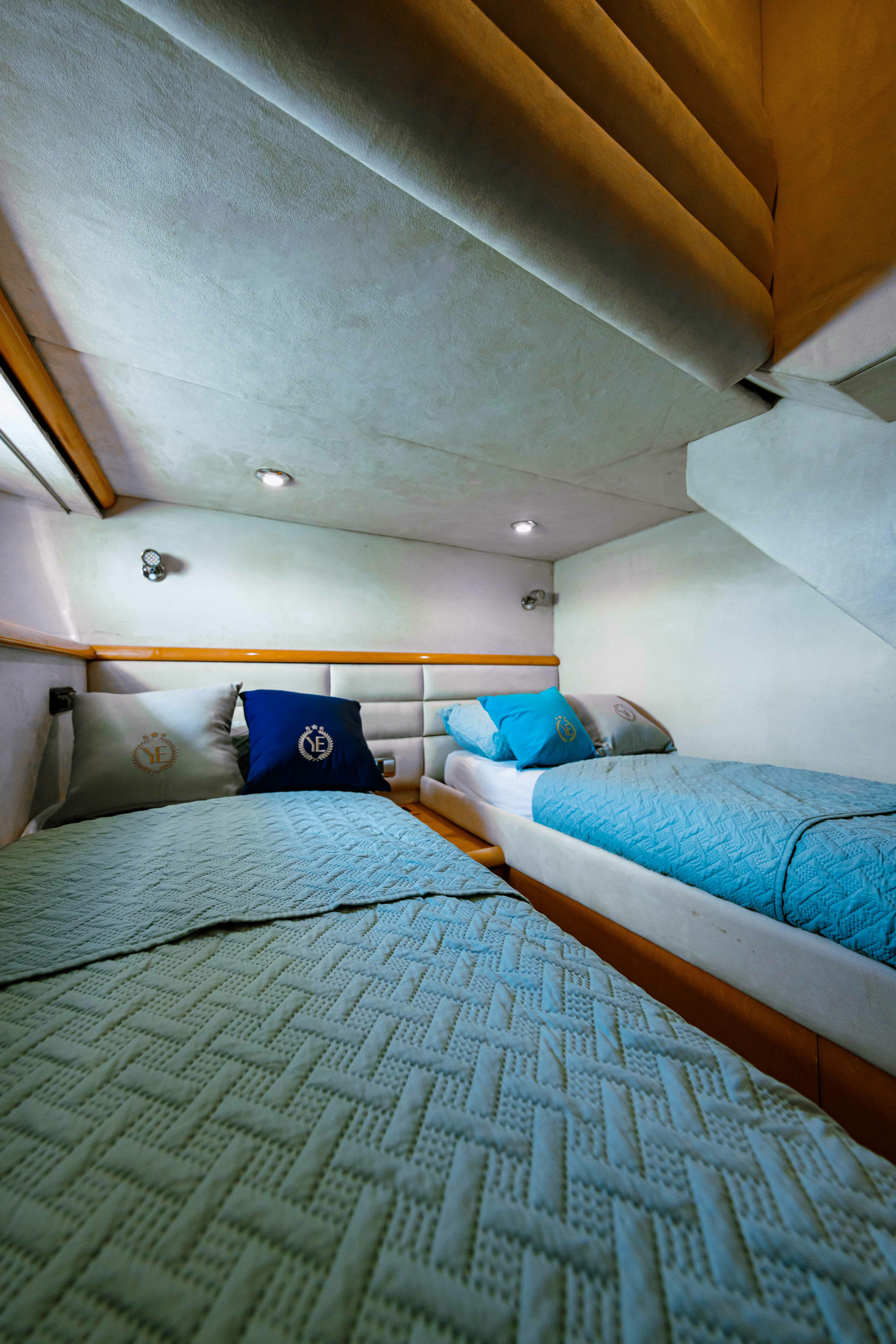 Sunseeker 60 | Lamore