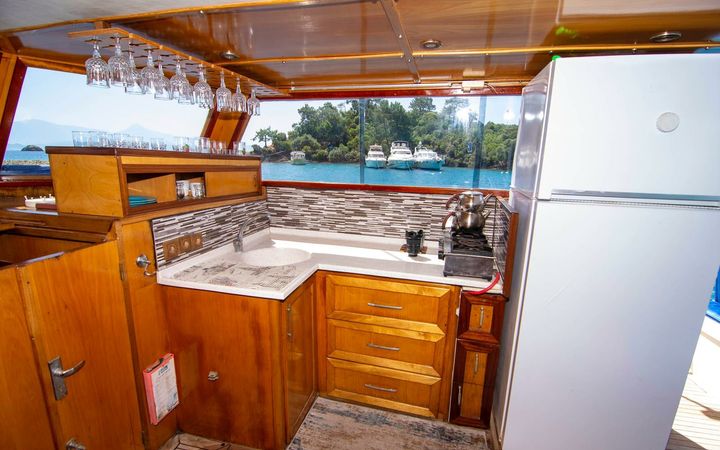 Custom Built 53 | Elisa