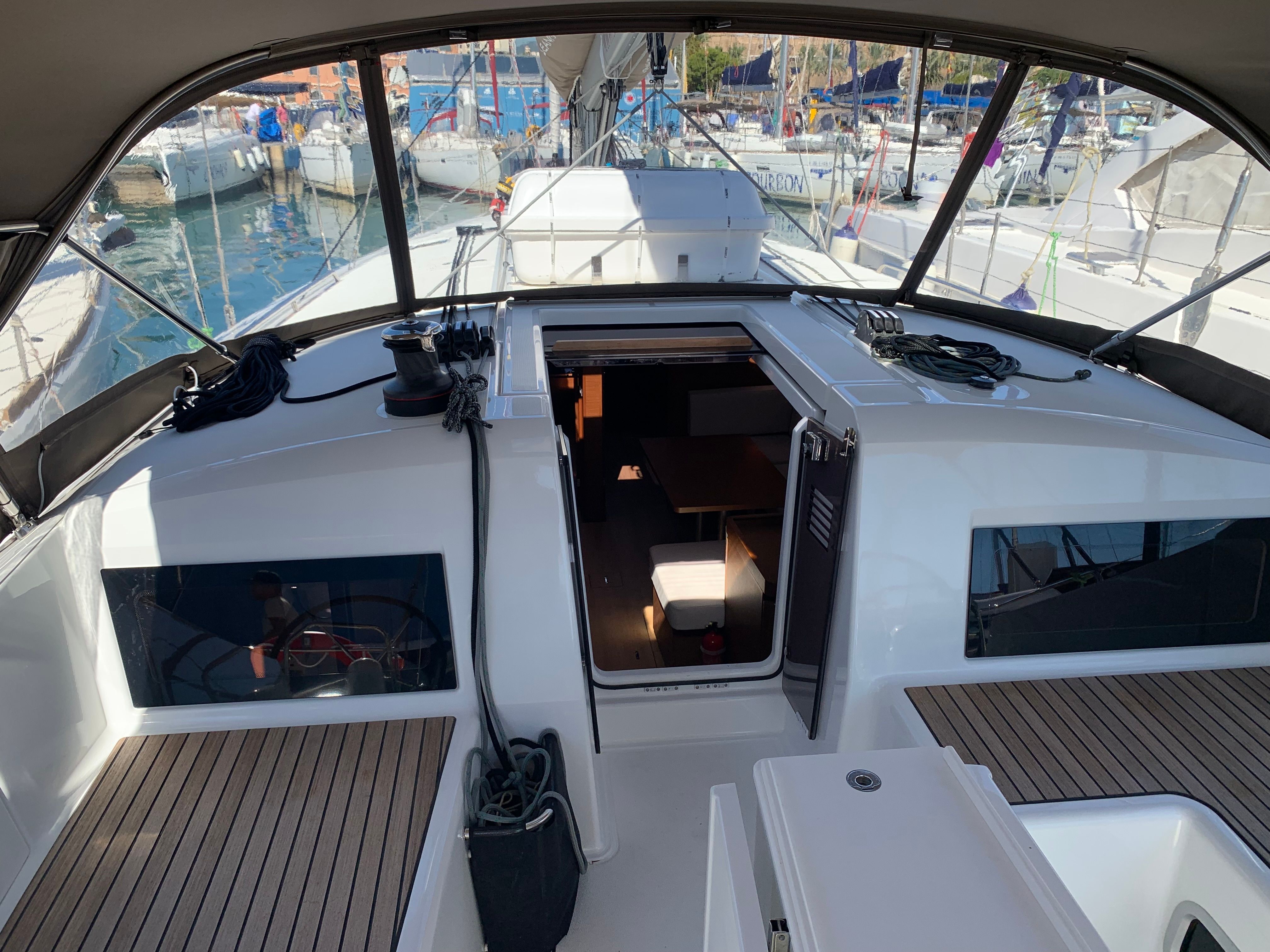 Jeanneau Sun Odyssey 490 | Vino Blanco