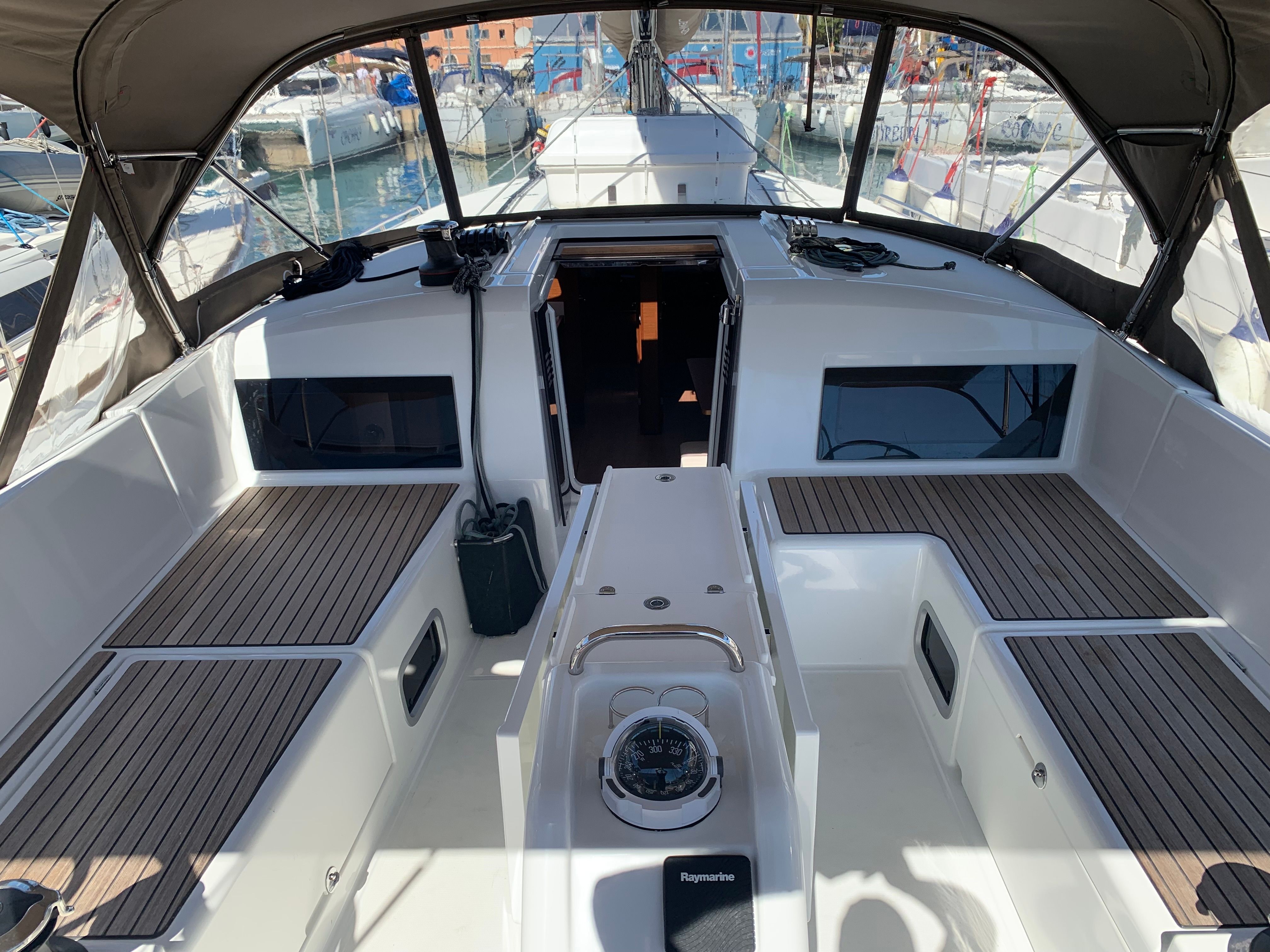 Jeanneau Sun Odyssey 490 | Vino Blanco