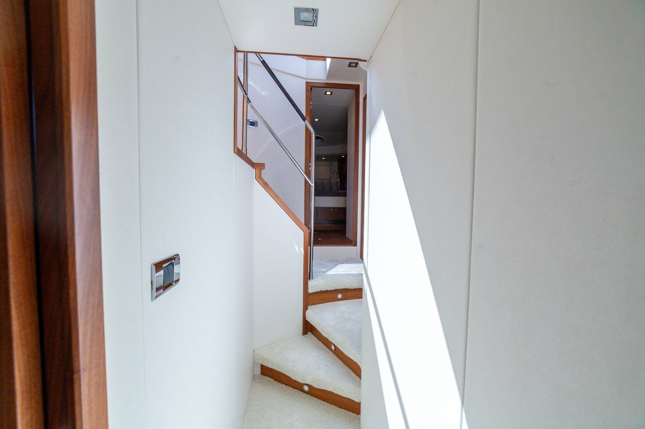 Sunseeker Manhattan 63 | 2 Drunk