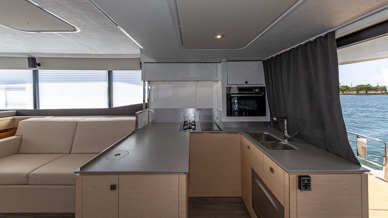 Fountaine Pajot MY 44 | Sukhu