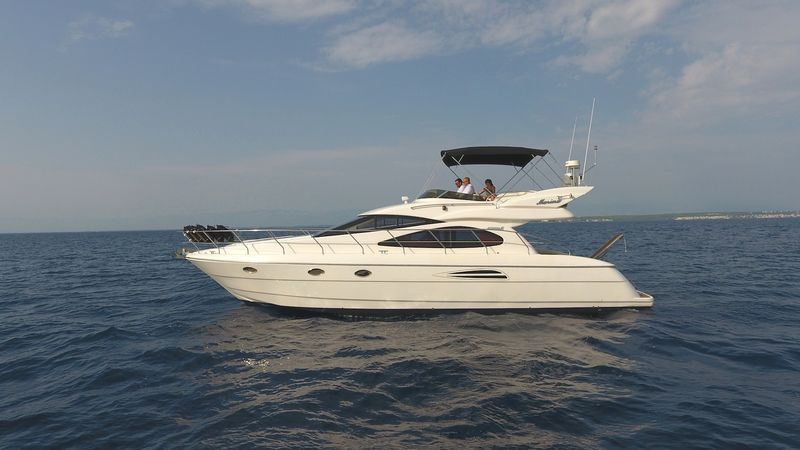 Astondoa 46 | Marina