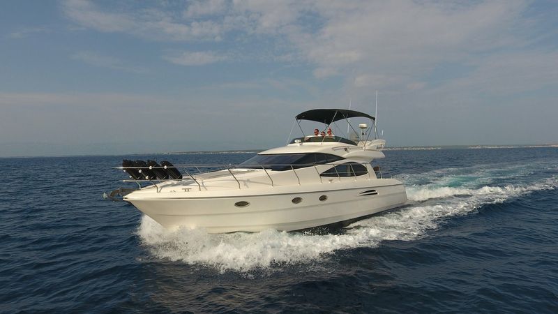 Astondoa 46 | Marina