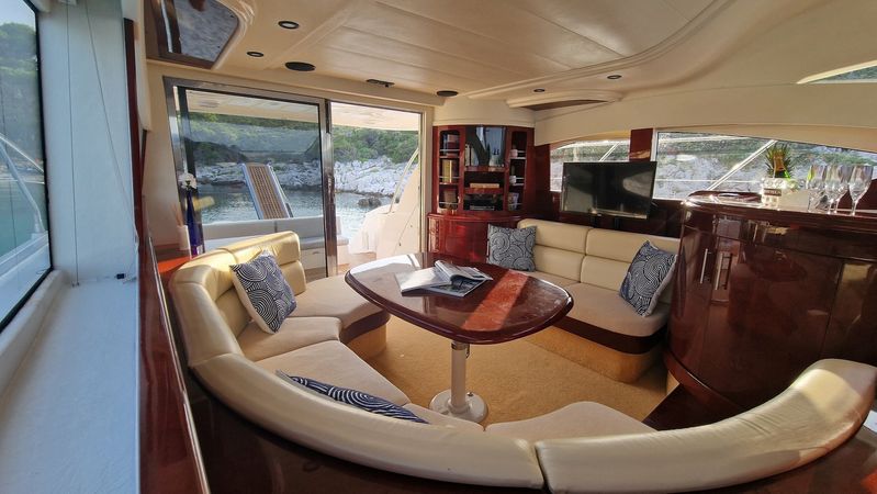 Astondoa 46 | Marina