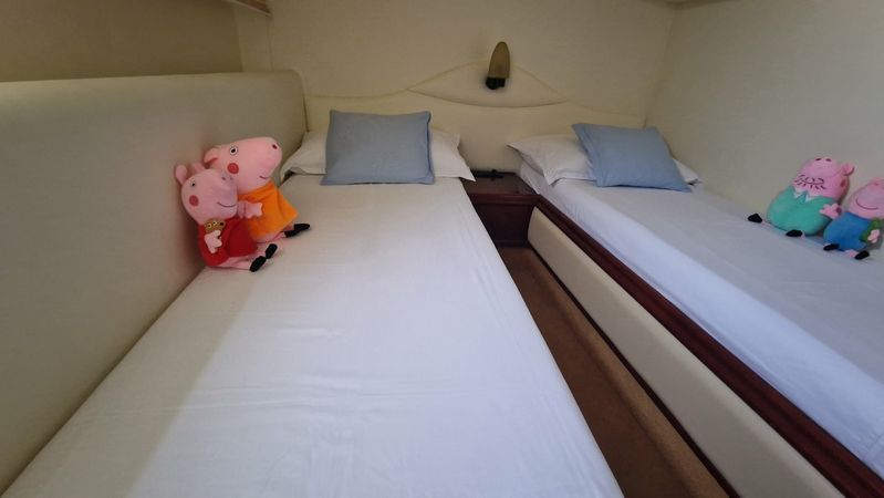 Astondoa 46 | Marina