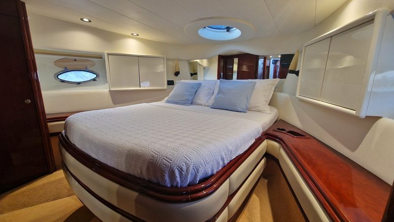 Astondoa 46 | Marina