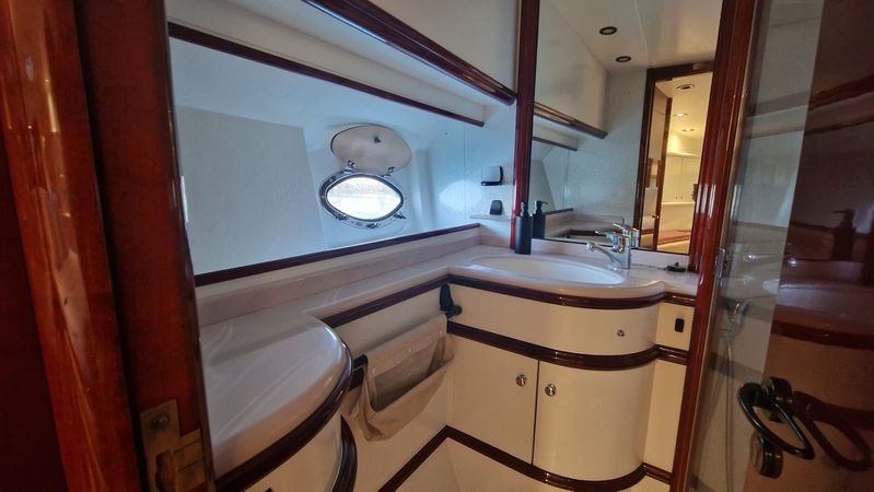 Astondoa 46 | Marina