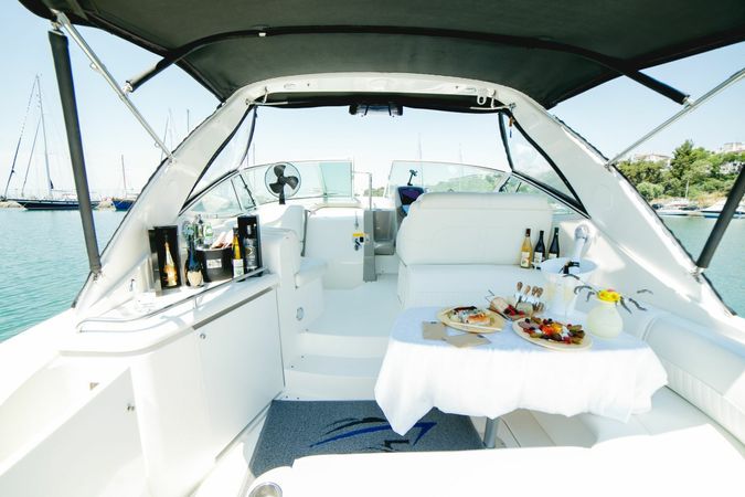 Cruiser Yachts 360 | Dbe-3