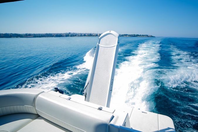 Cruiser Yachts 360 | Dbe-3