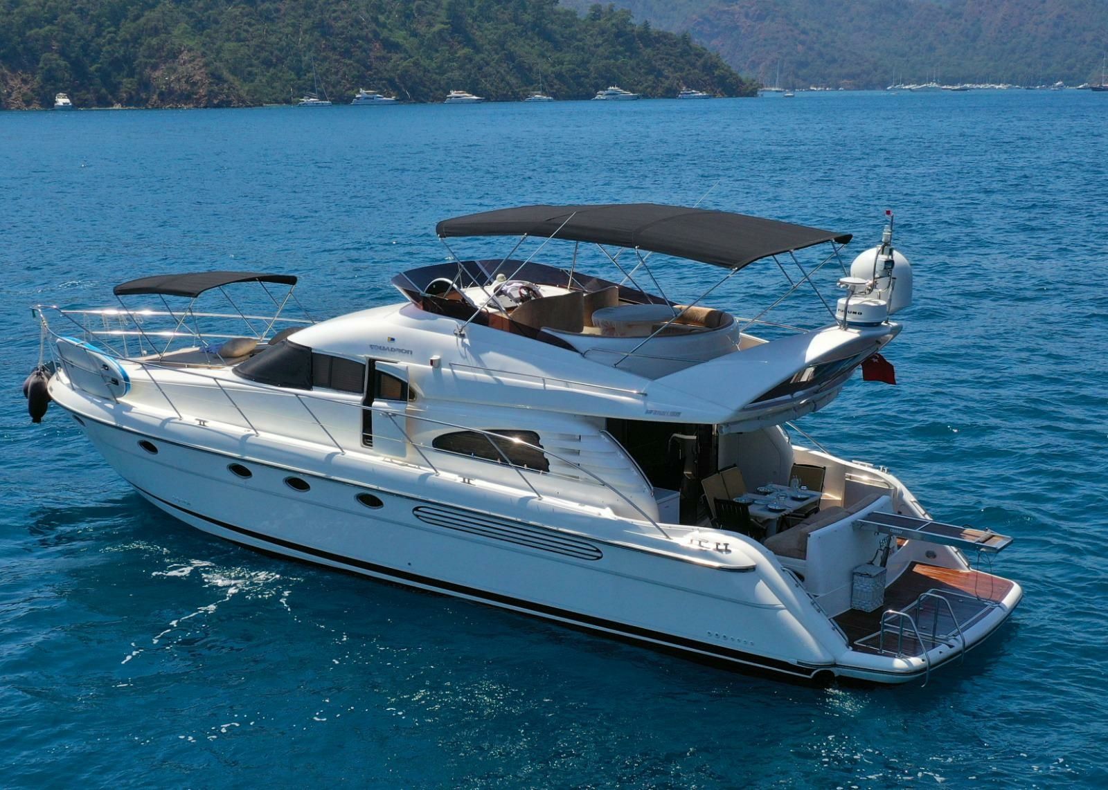 Fairline Squadron 55 | Efe Bey