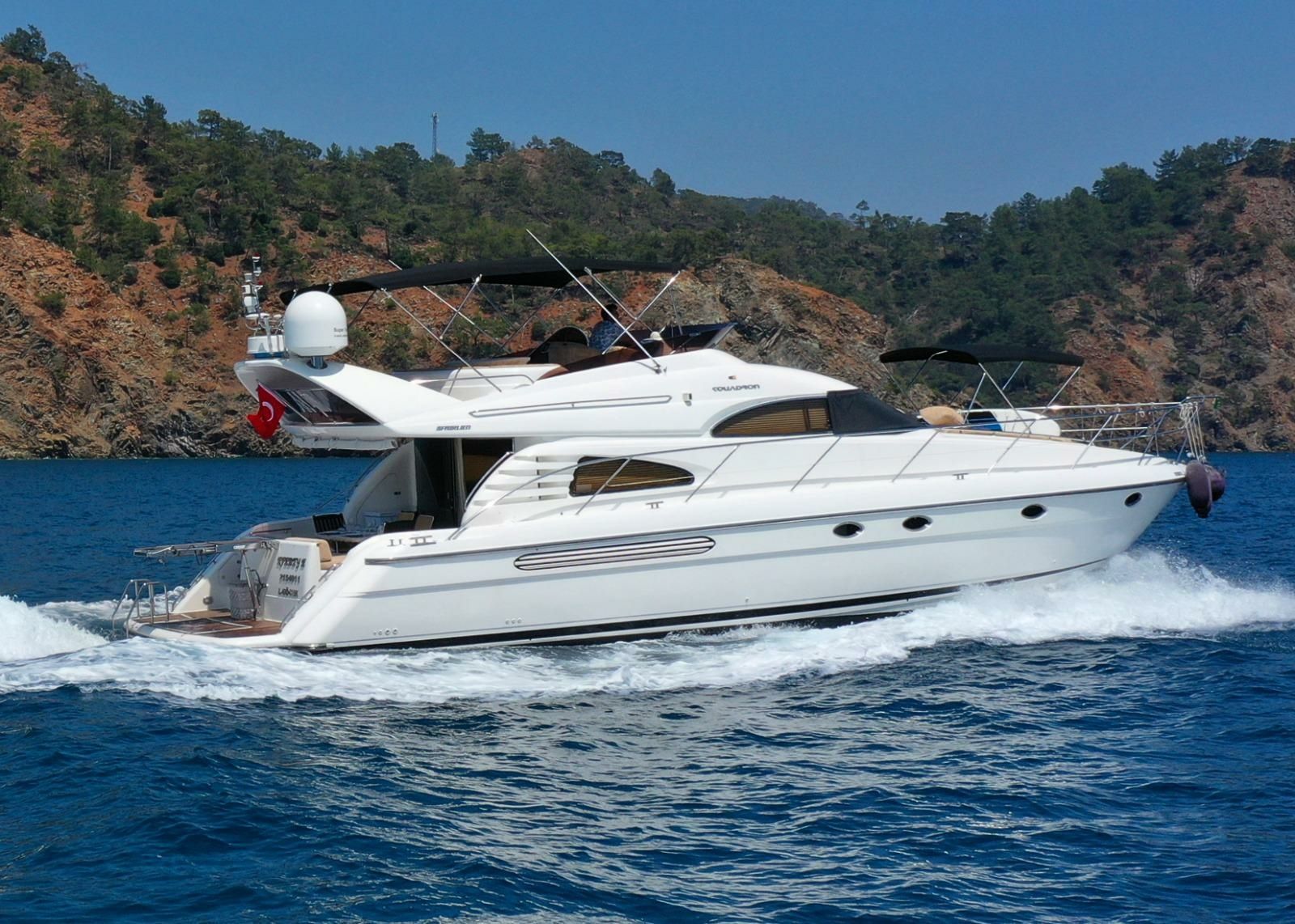 Fairline Squadron 55 | Efe Bey