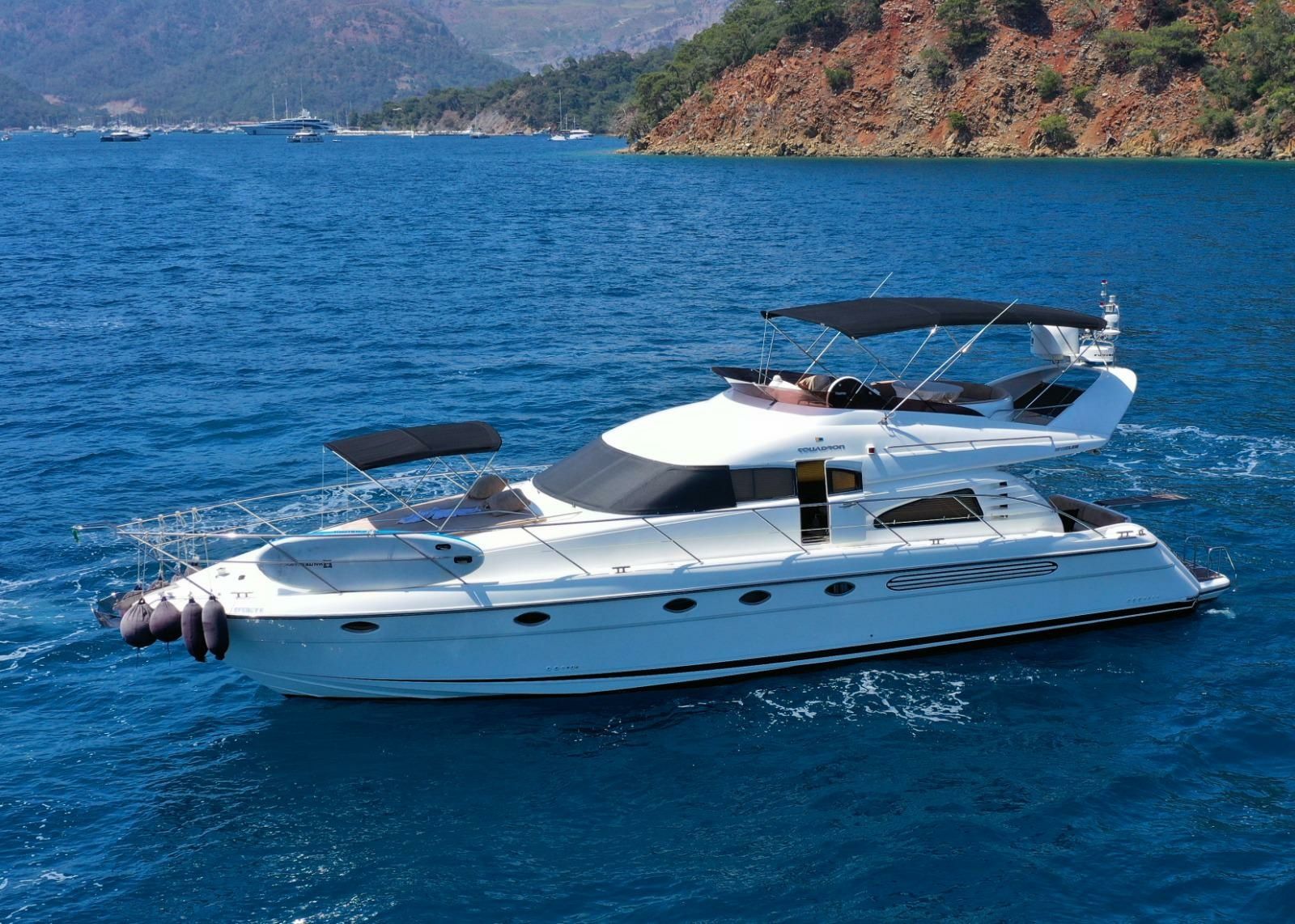 Fairline Squadron 55 | Efe Bey