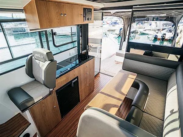 Nikhen Aquasun 34 | Lili
