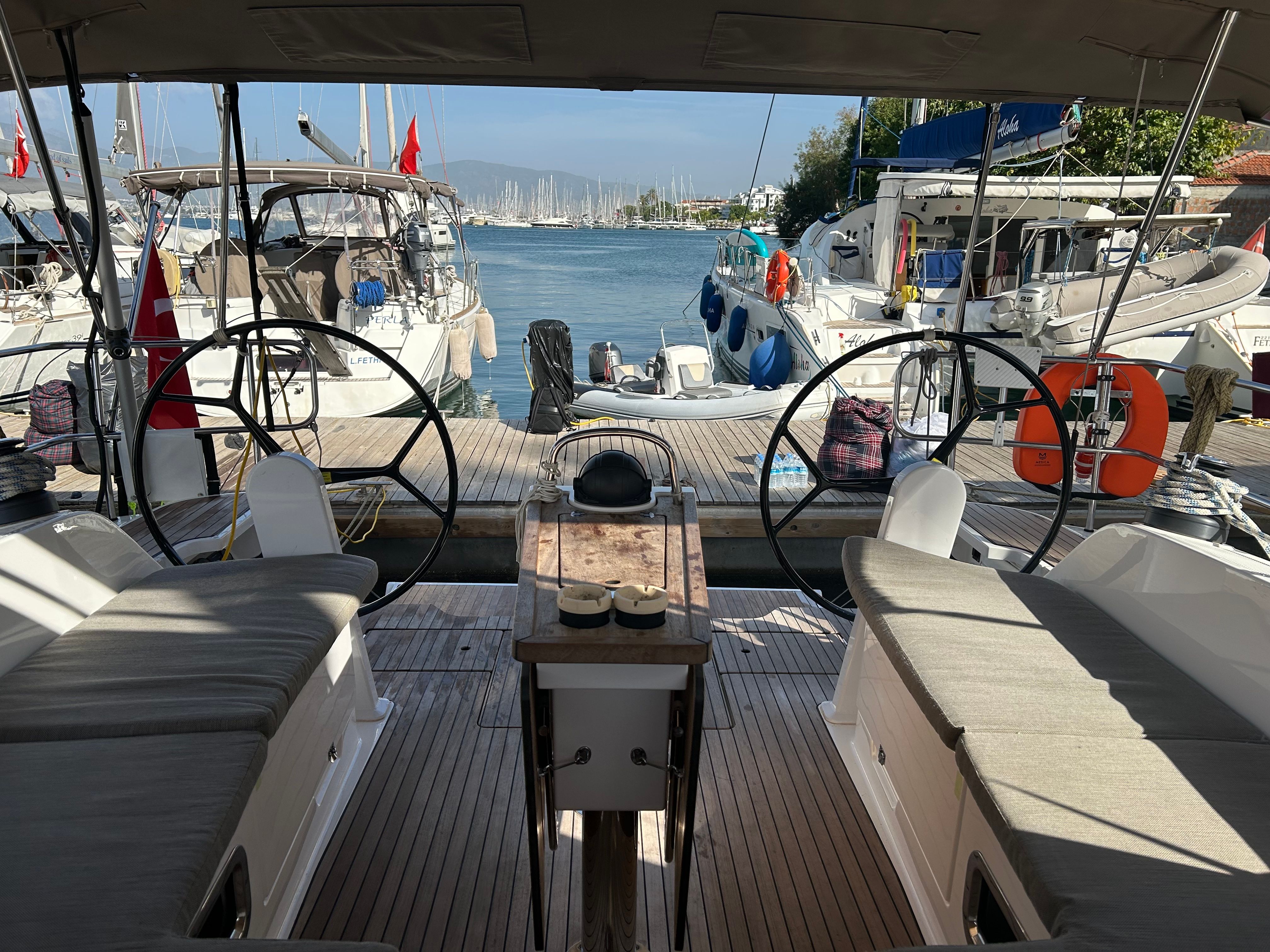 Bavaria Cruiser 46 | Suncity 5