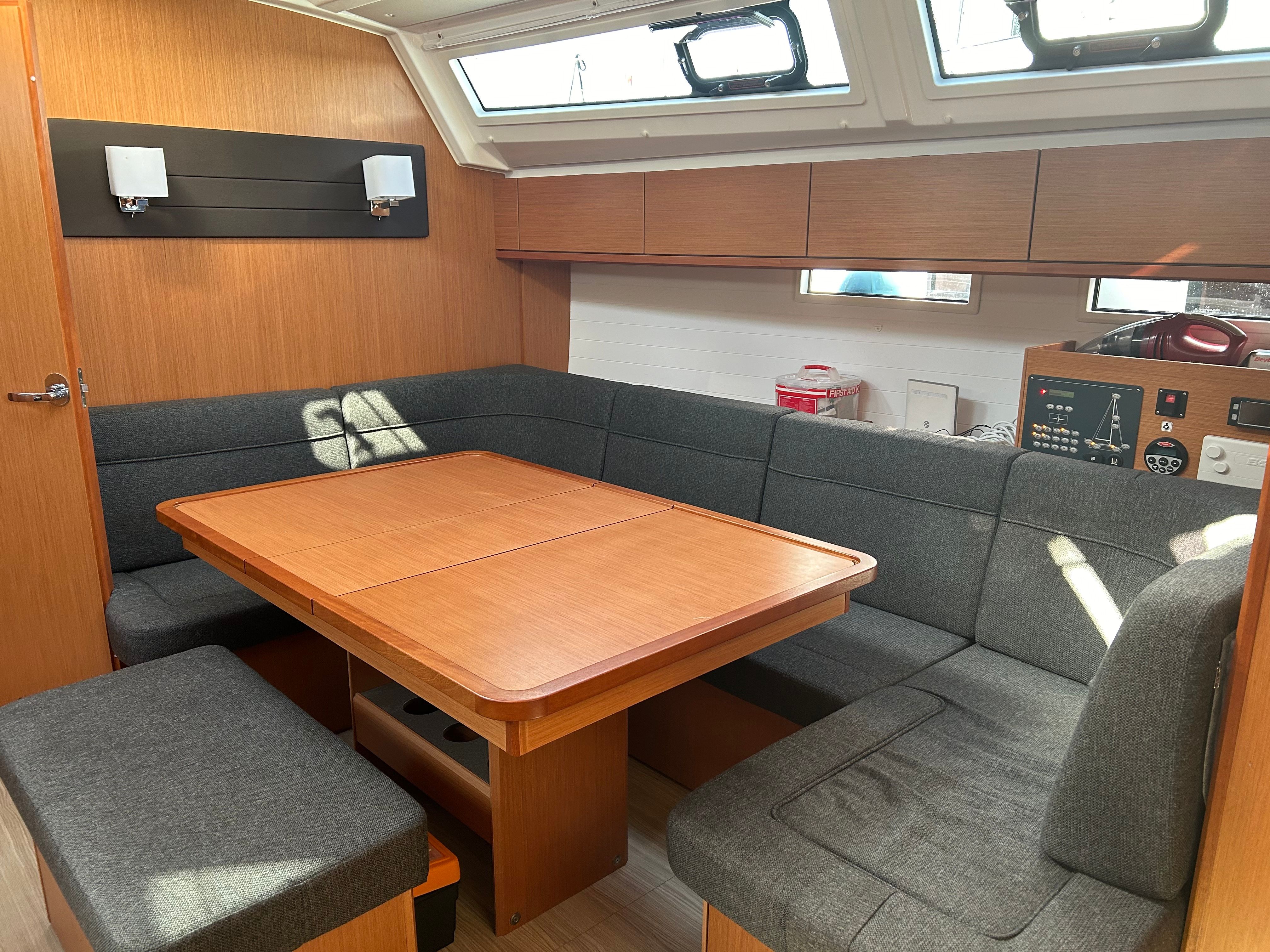 Bavaria Cruiser 46 | Suncity 5