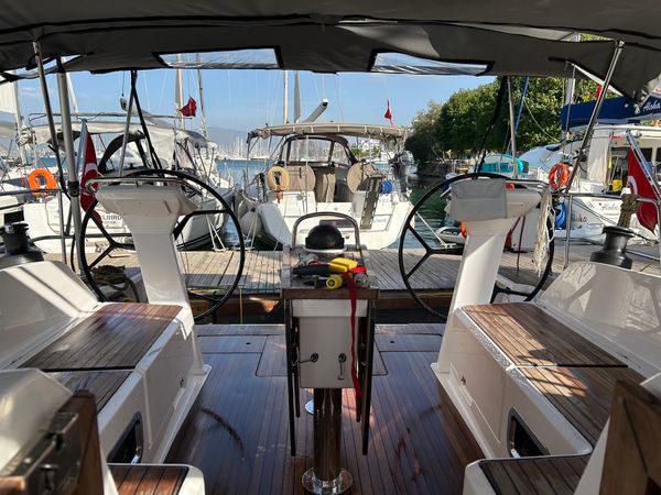 Bavaria Cruiser 46 | Suncity 6