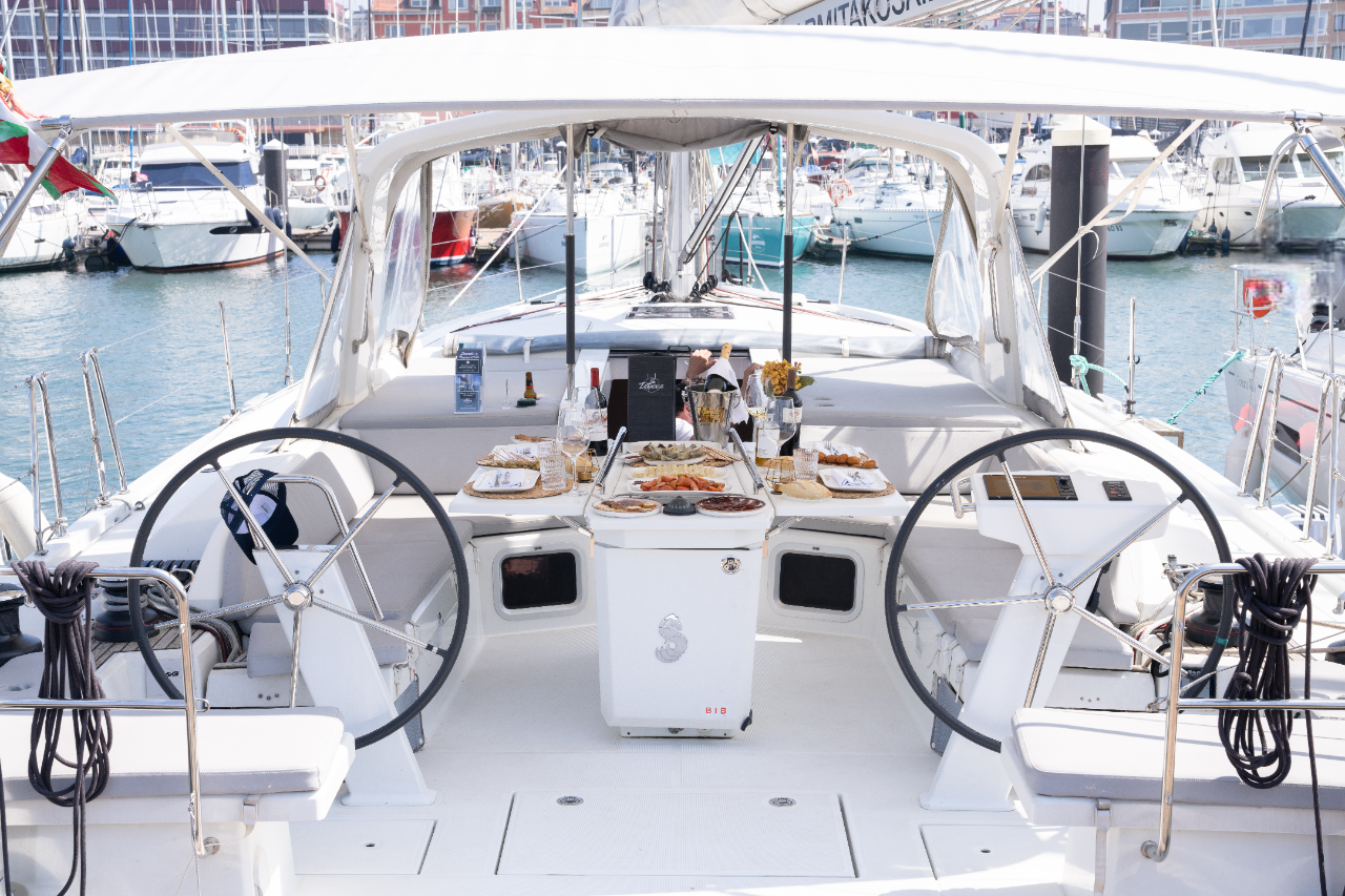 Beneteau Oceanis 51.1 | Uso Zuria