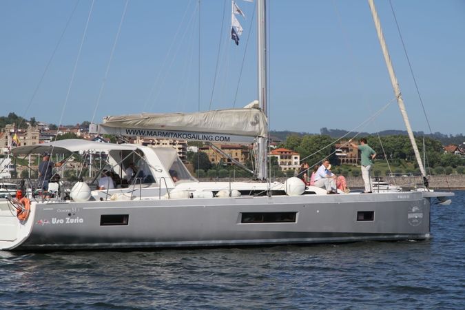 Beneteau Oceanis 51.1 | Uso Zuria