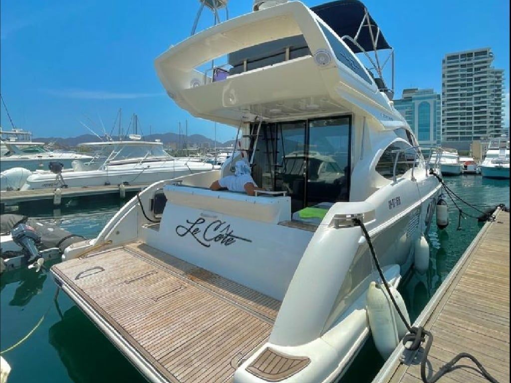 Azimut 48 Flybridge | Le Cote