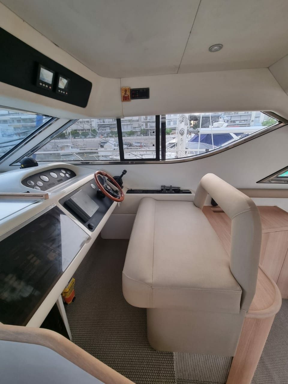 Princess 470 | Margo