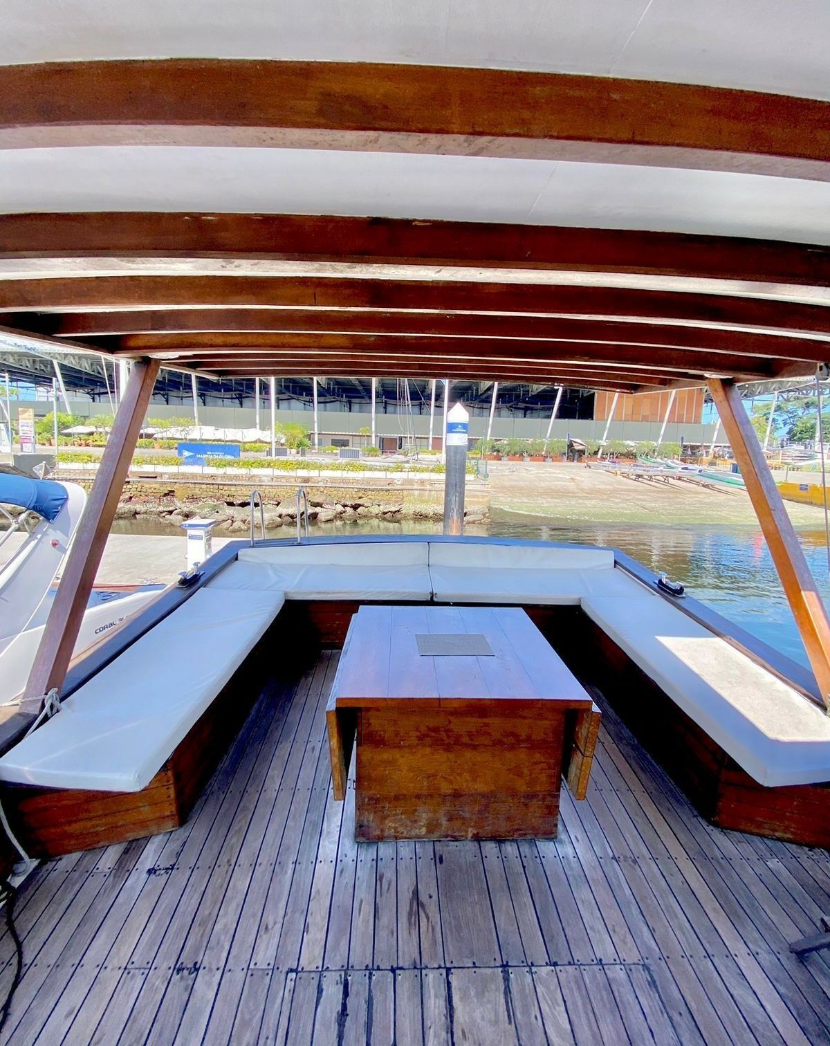 Custom Built 53 | Bota