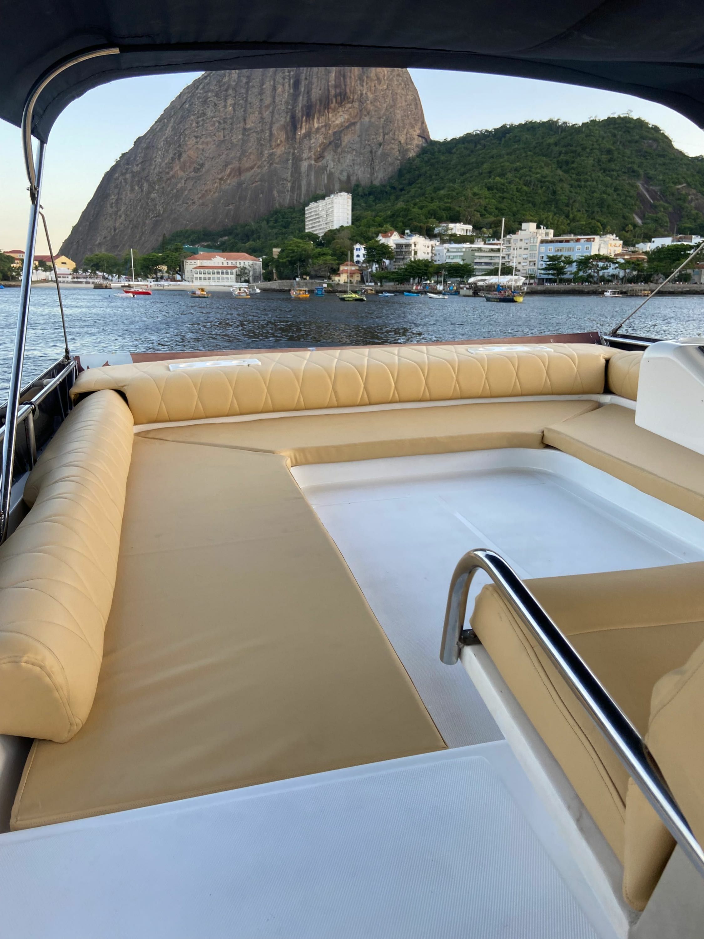 Intermarine 440 Full | Seven Oceans