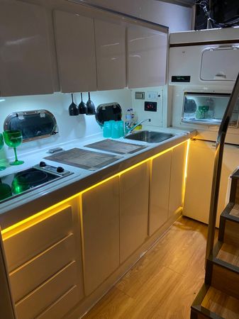 Intermarine 440 Full | Seven Oceans