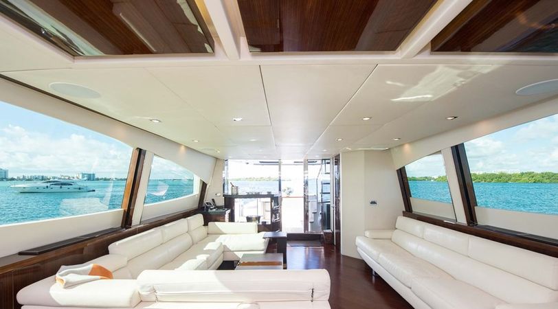 Lazzara 92 | New Life