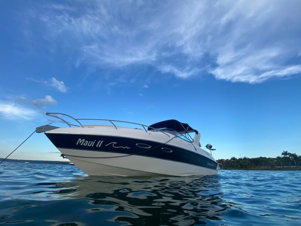 Ventura 265 | Maui 2