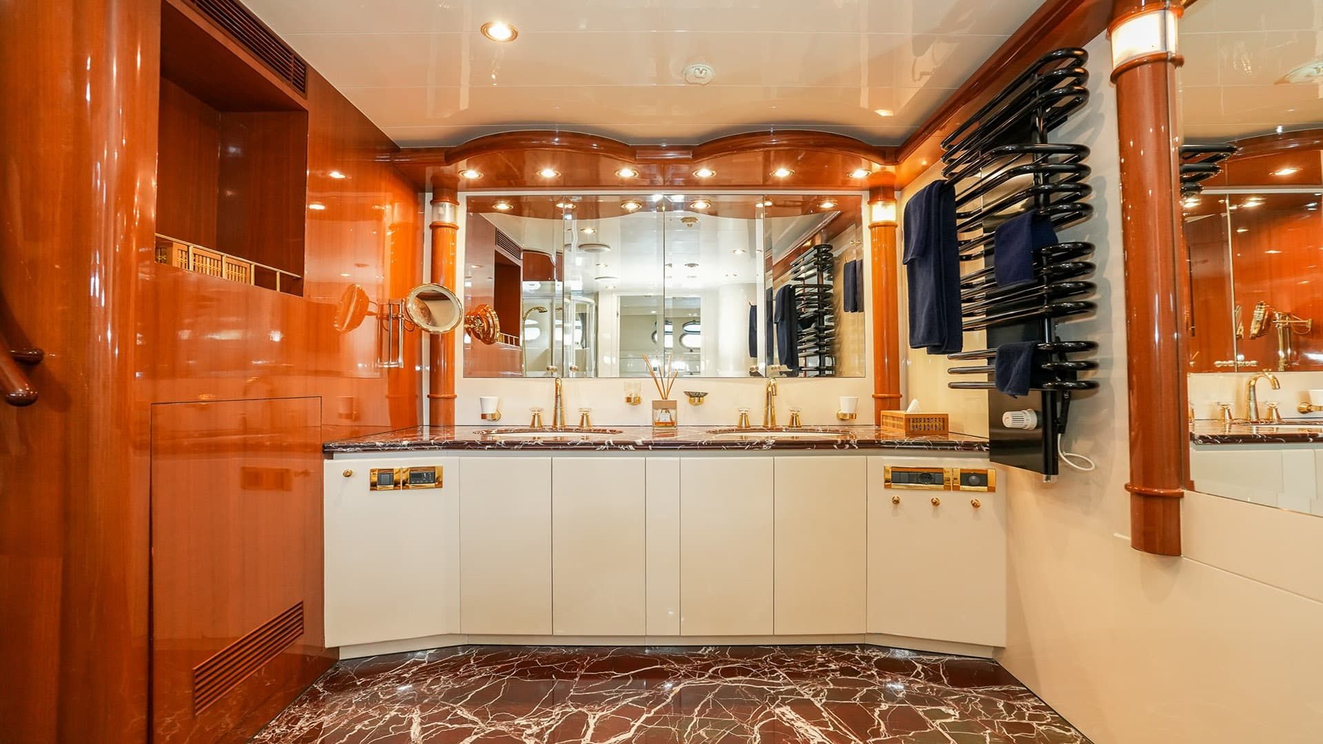 Horizon Elegance 115 | Conte Stefani