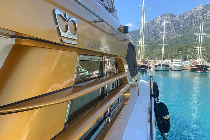 Princess 66 | Regnum