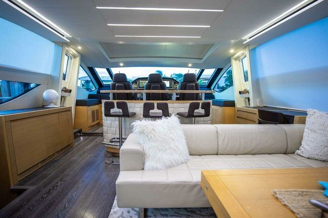 Pershing 82 | Milagros