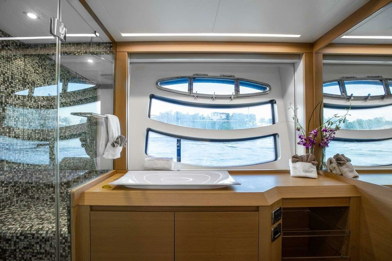 Pershing 82 | Milagros