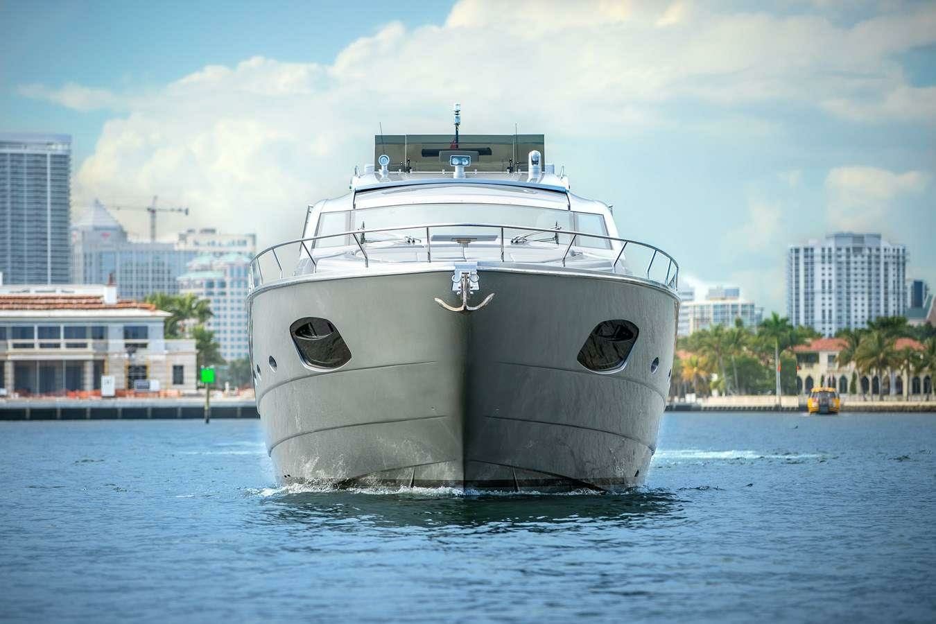 Pershing 82 | Milagros