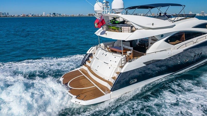 Sunseeker Manhattan 82 | J&J
