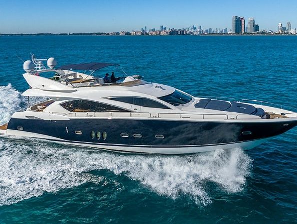 Sunseeker Manhattan 82 | J&J