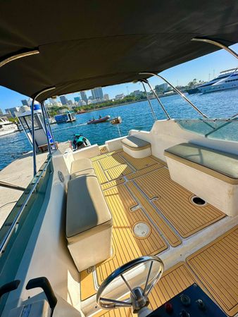 Custom Built 32 | Felina 1