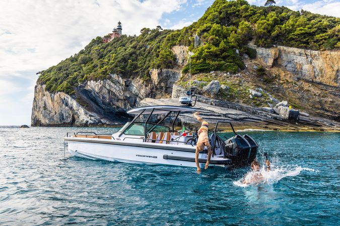 Axopar 28 TT | Salty Pan