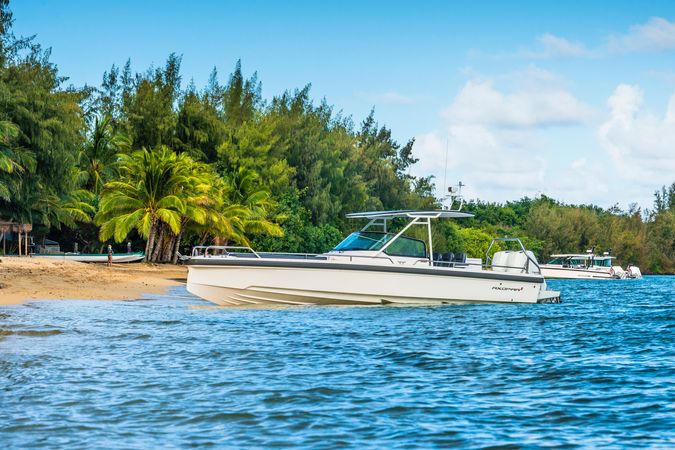 Axopar 28 TT | Salty Pan