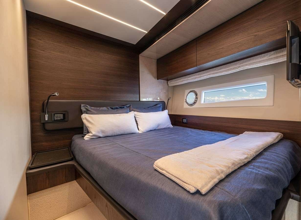 Numarine 80 | Adonis