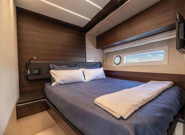 Numarine 80 | Adonis