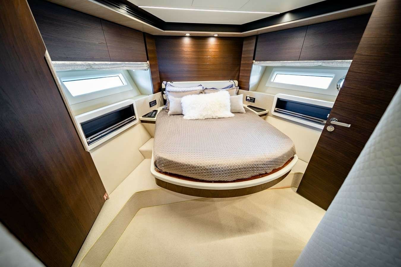 Numarine 80 | Adonis