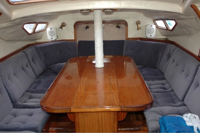 Jeantot Marine Privilege 47 | Down Trader