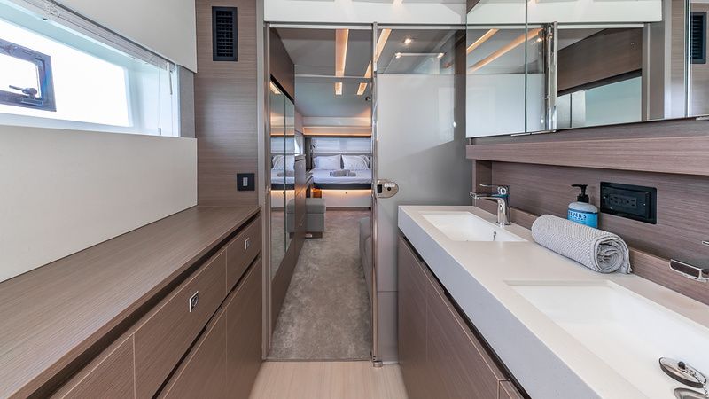 Leopard 60 | Archipelago 2