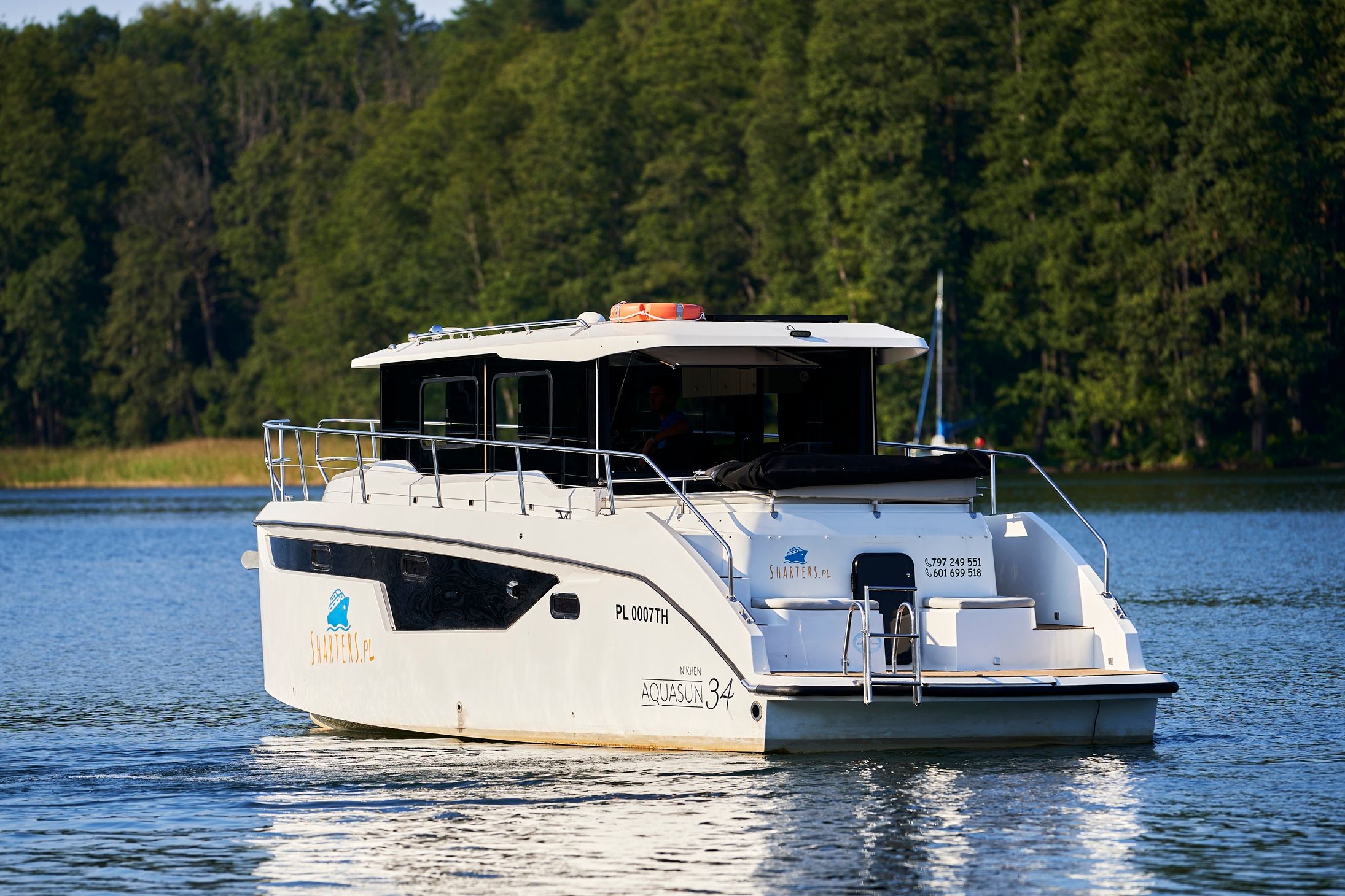 Nikhen Aquasun 34 | Seahawk