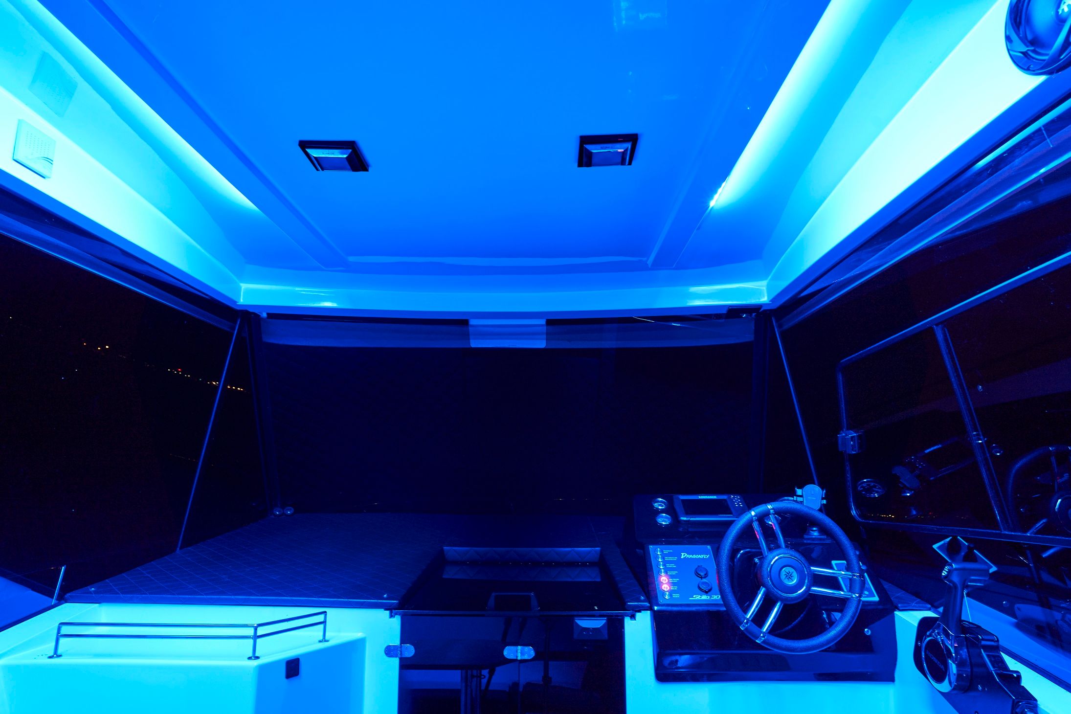 Stillo 30 | Dragonfly